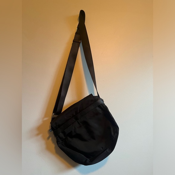 Tumi crossbody bag - Picture 3 of 4